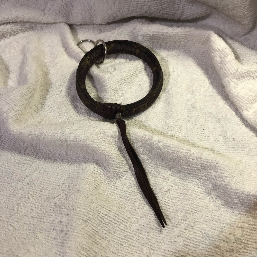 Repurposed fashion handbag keychain bangle bracelet